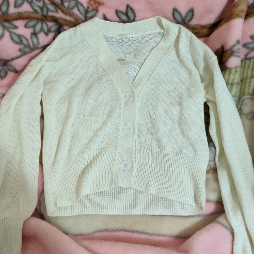 Gap Off-White V-neck Cardigan